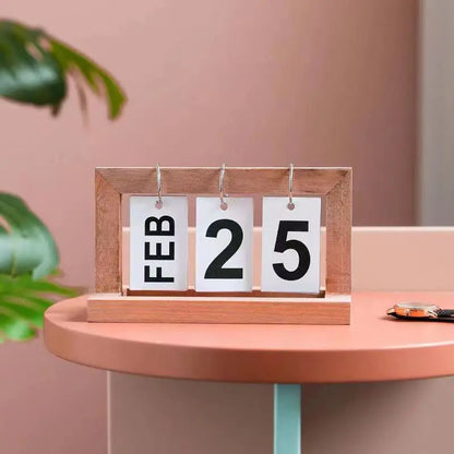 Calendrier perpétuel en bois, décoration de bureau élégante