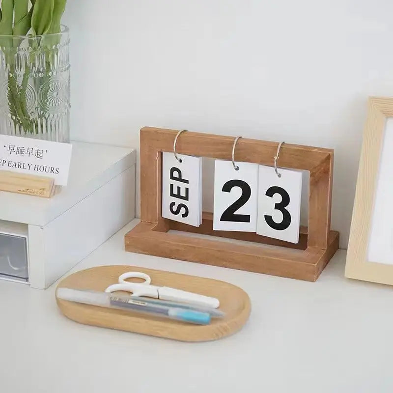 Calendrier perpétuel en bois, décoration de bureau élégante