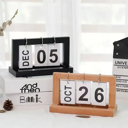 Calendrier perpétuel en bois, décoration de bureau élégante