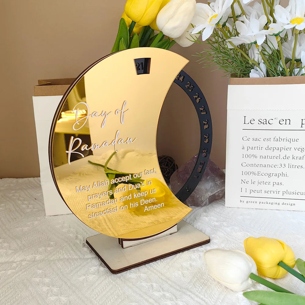 Elegant Ramadan Rotating Calendar – A Unique Keepsake