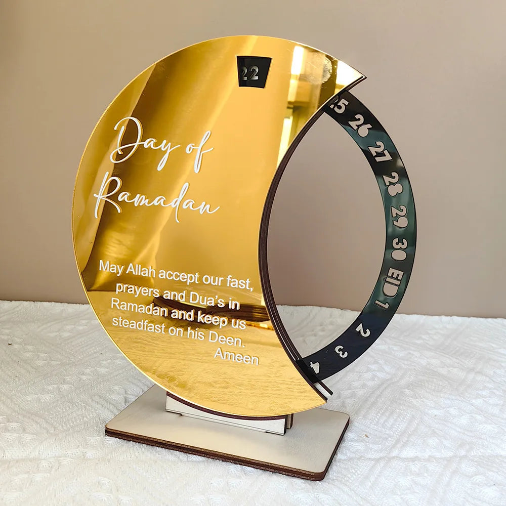 Elegant Ramadan Rotating Calendar – A Unique Keepsake